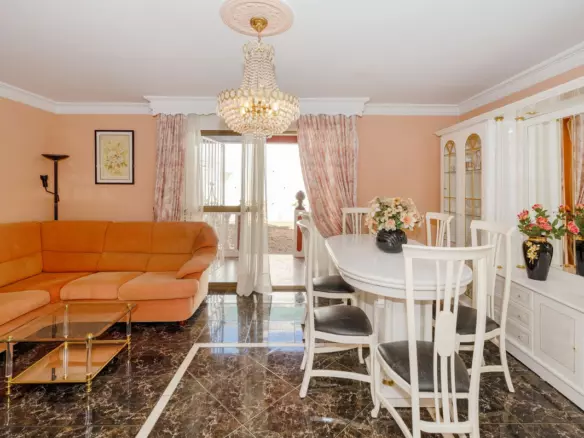 3-bedroom Town House In Marbella, Spain (125 M²)
