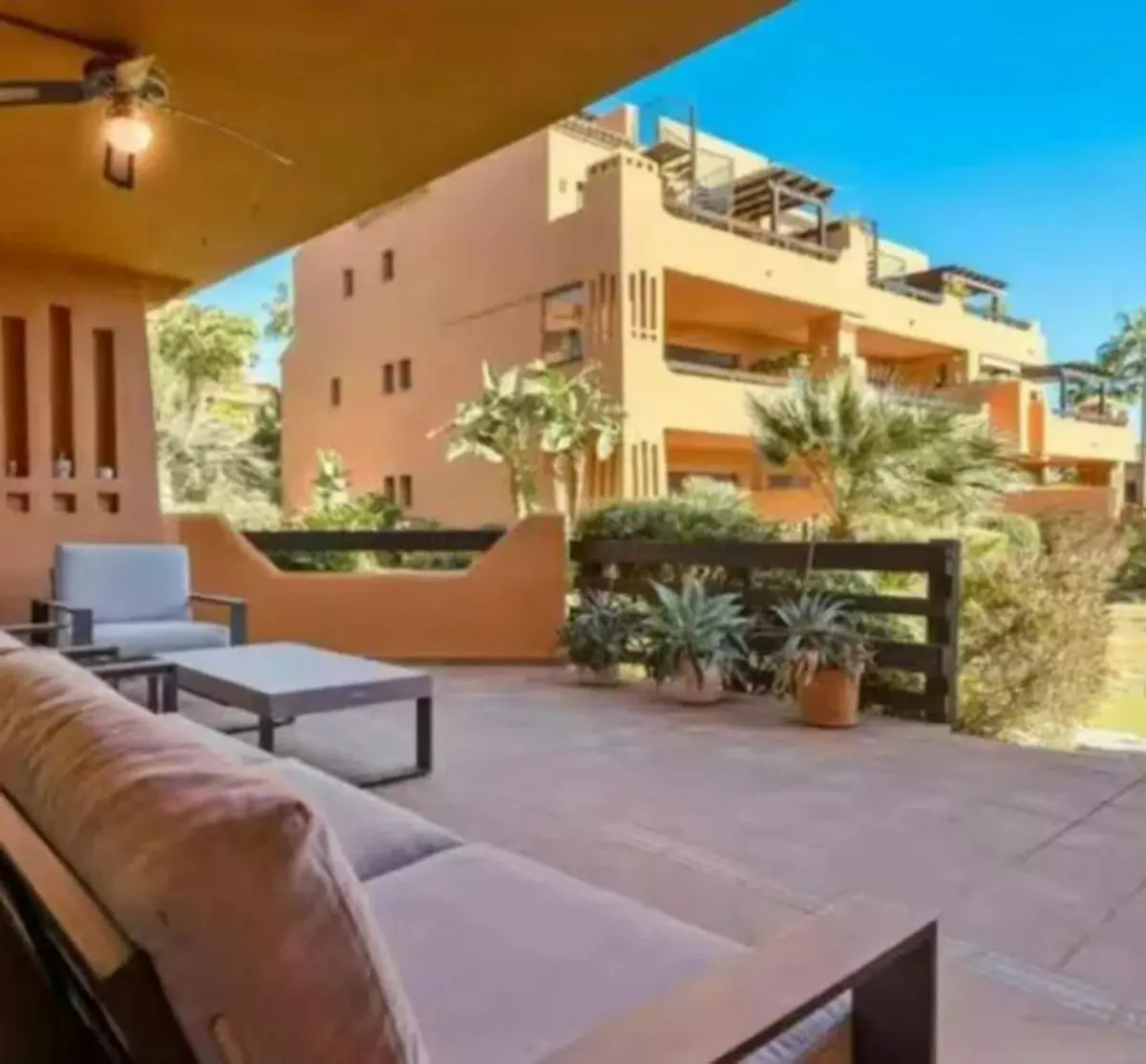 2-bedroom Apartment In Estepona, Spain (130 M²)