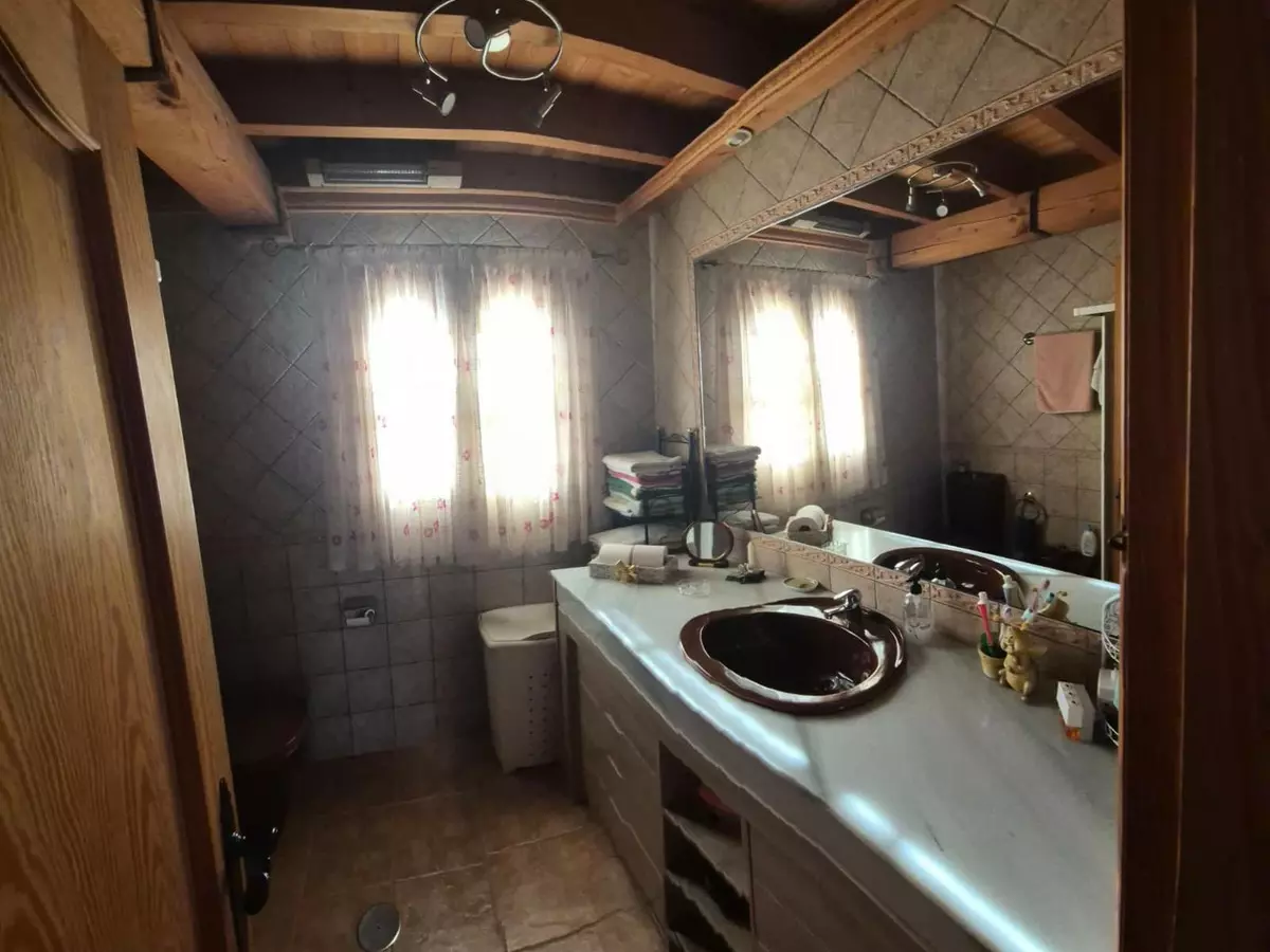 3-bedroom Country House In Cártama, Spain (120 M²)