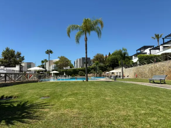 4-bedroom Town House In Marbella, Spain (220 M²)