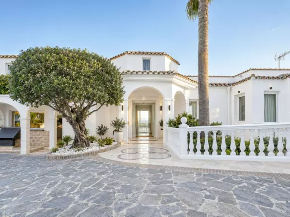 6-bedroom Villa In Marbella, Spain (842 M²)
