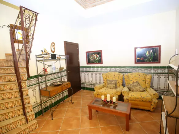 6-bedroom Villa In Benamargosa, Spain (472 M²)