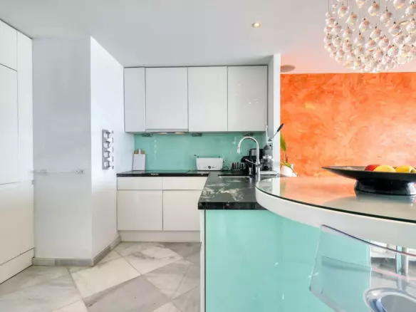 2-bedroom Apartment In Benalmádena, Spain (128 M²)