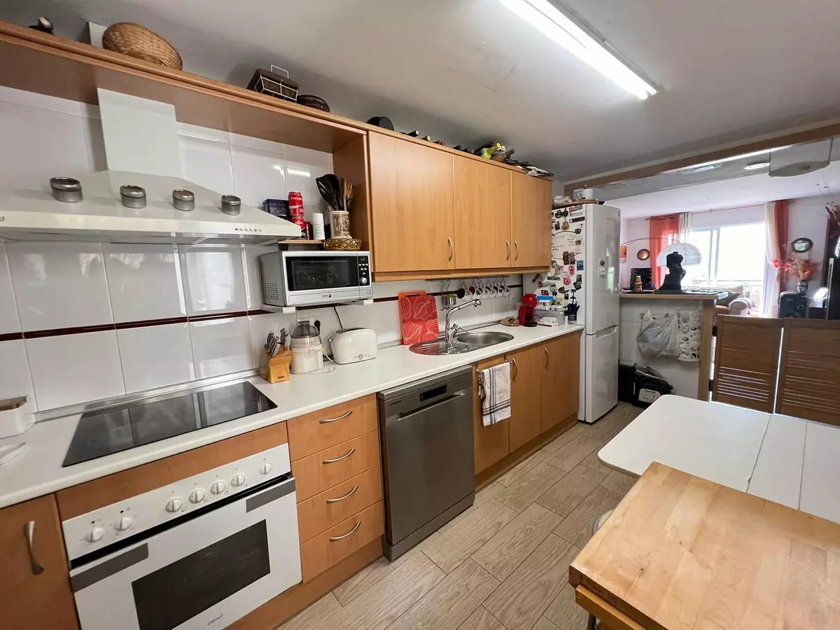 3-bedroom Apartment In Málaga, Spain (132 M²)