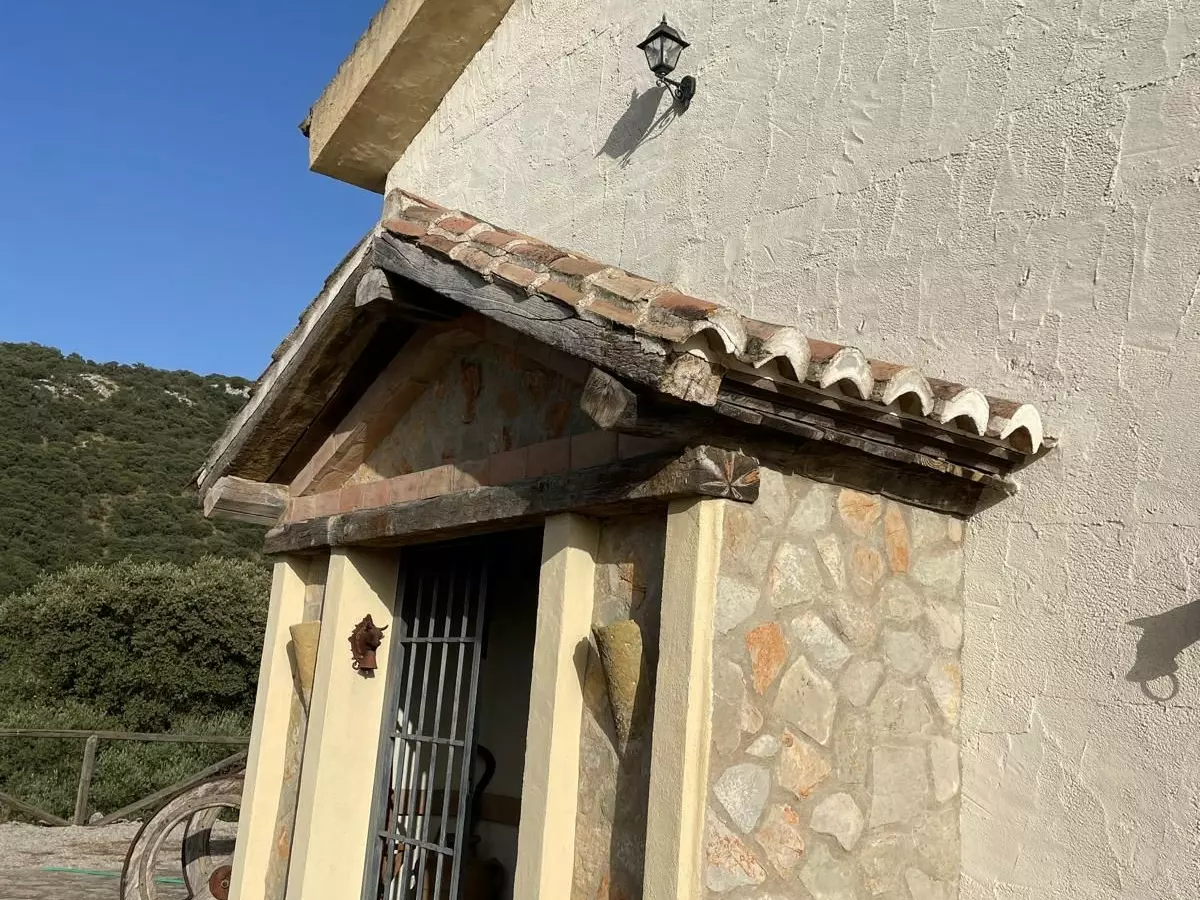 3-bedroom Country House In Alfarnate, Spain (145 M²)