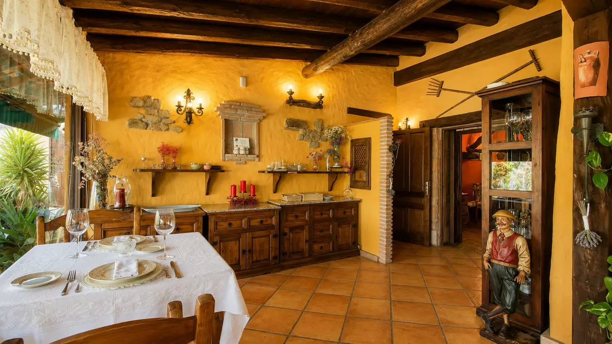 8-bedroom Country House In Cártama, Spain (569 M²)
