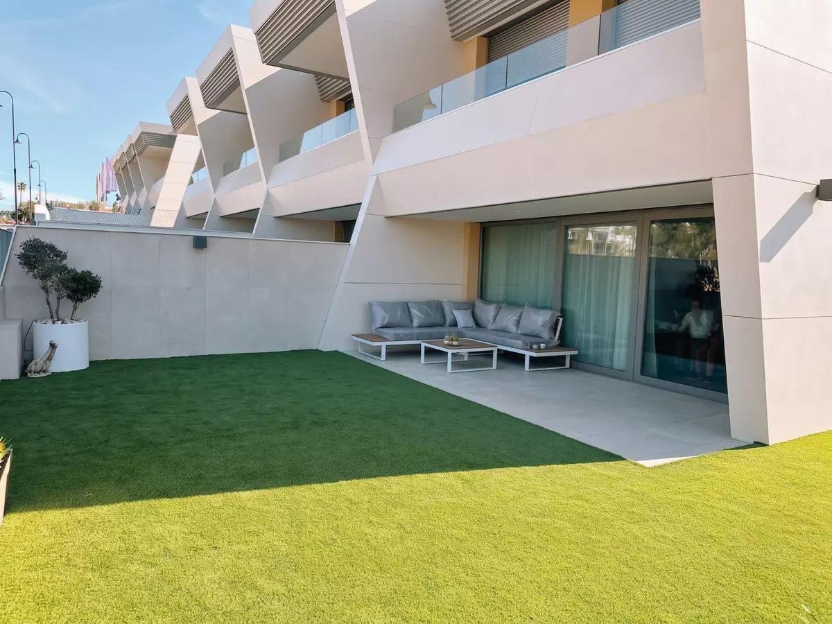3-bedroom Villa In Mijas, Spain (228 M²)