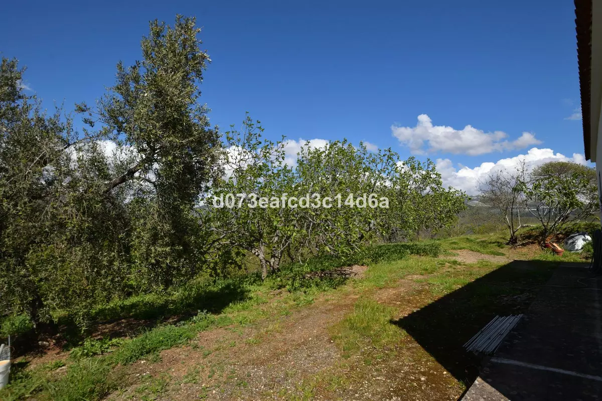 2-bedroom Country House In Cartajima, Spain (66 M²)
