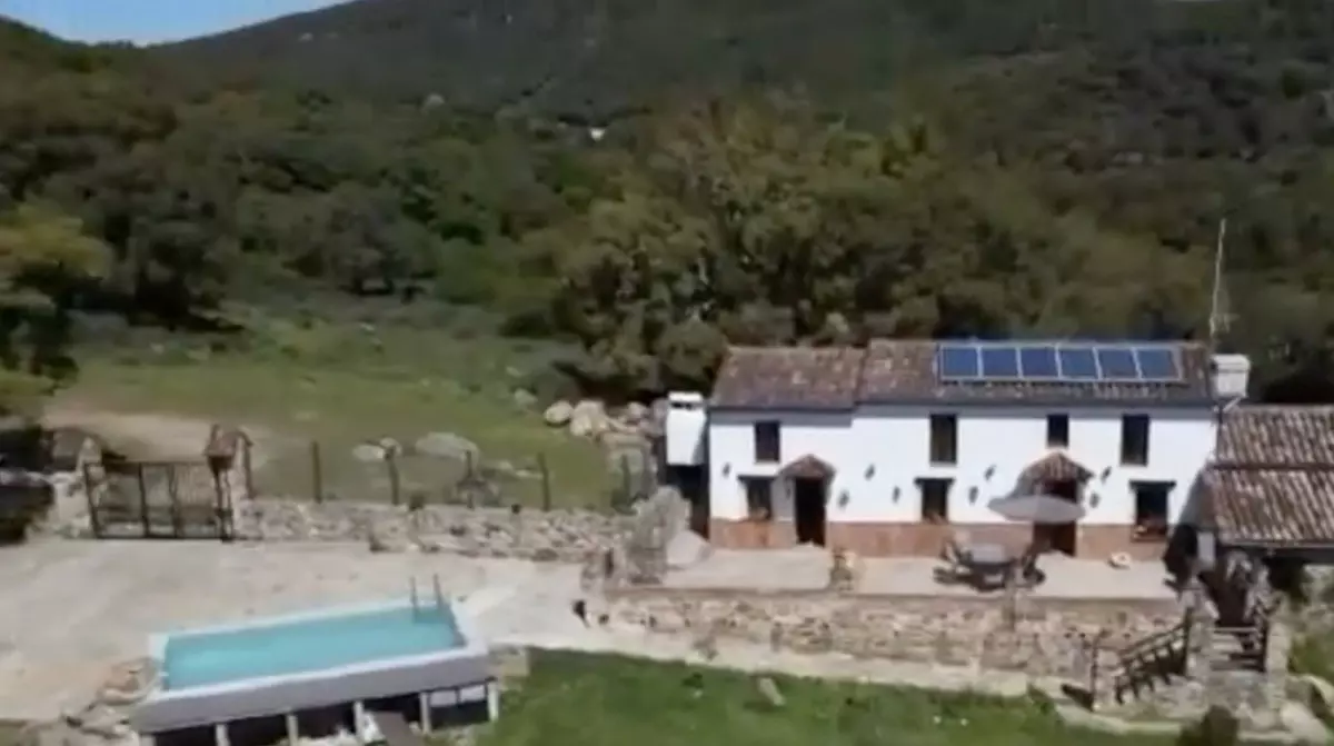 4-bedroom Country House In Cortes De La Frontera, Spain (198 M²)