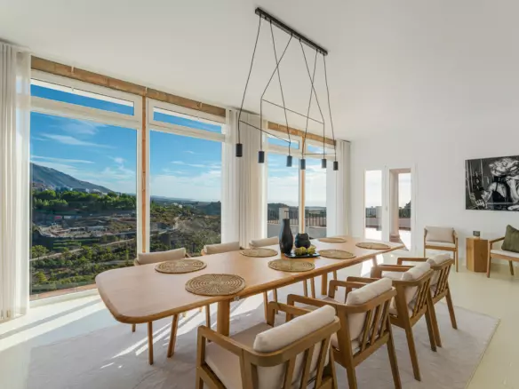 6-bedroom Villa In Benahavis, Spain (531 M²)