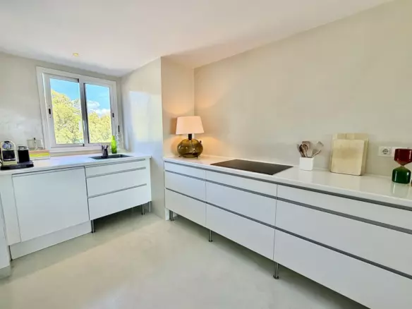 3-bedroom Apartment In Casares, Spain (140 M²)