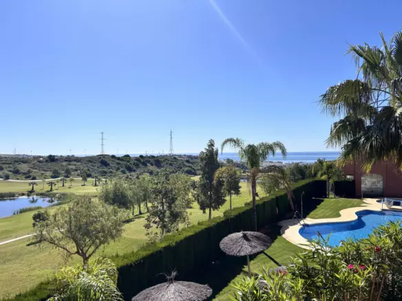 3-bedroom Town House In Estepona, Spain (200 M²)