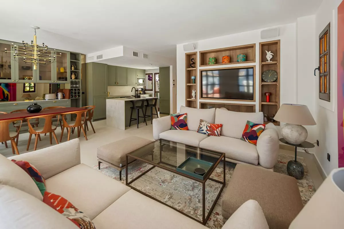 3-bedroom Town House In Marbella, Spain (211 M²)