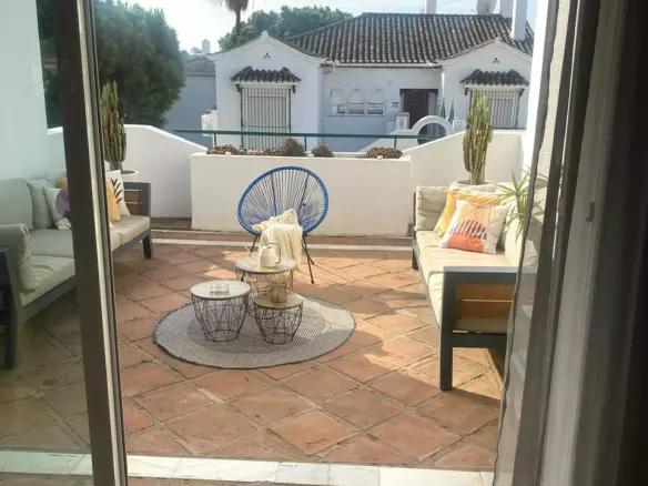 2-bedroom Apartment In Estepona, Spain (144 M²)