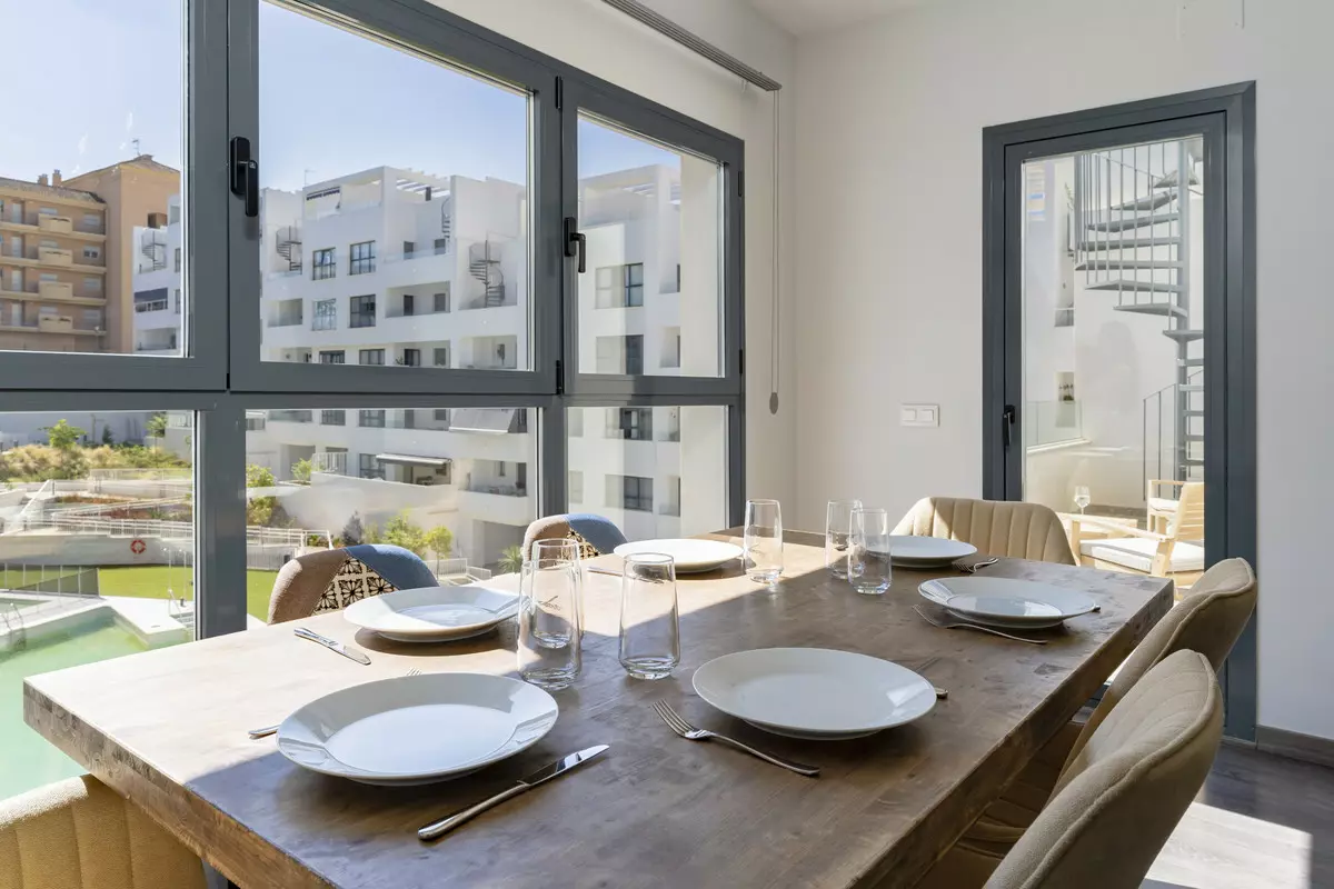3-bedroom Apartment In Estepona, Spain (85 M²)
