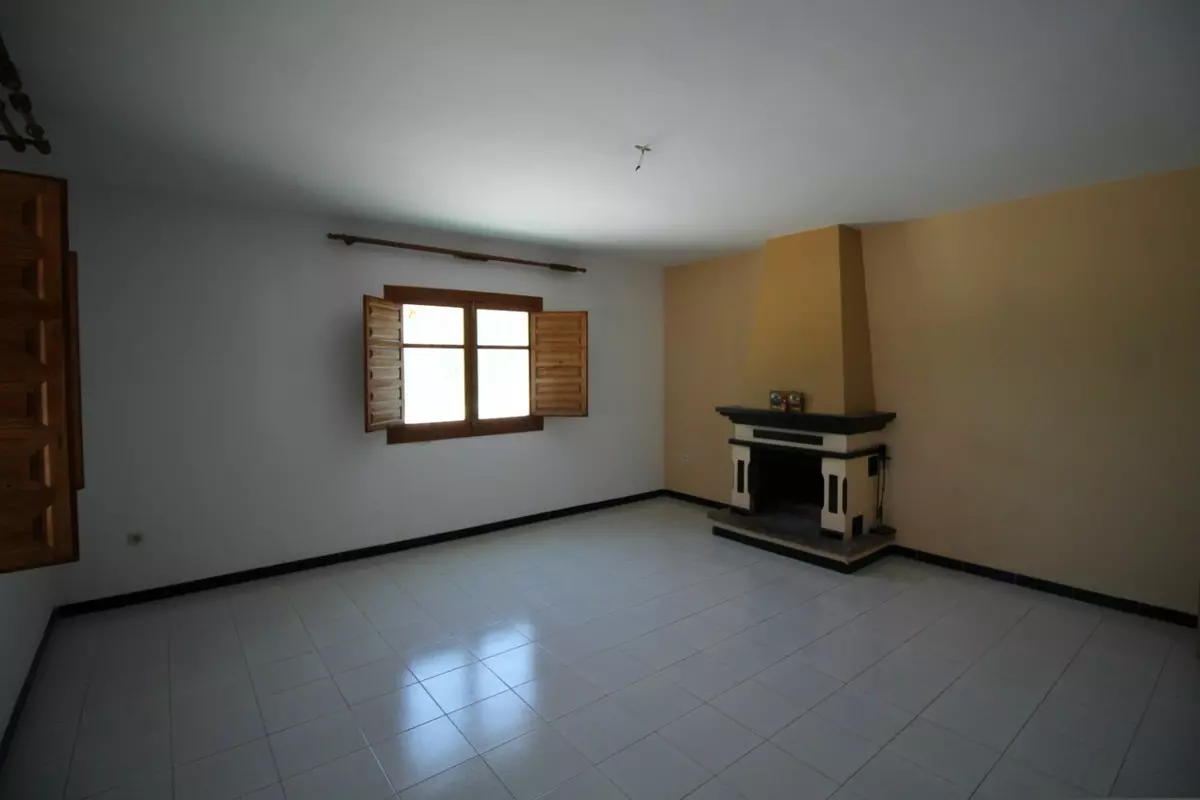 3-bedroom Country House In Canillas De Aceituno, Spain (120 M²)