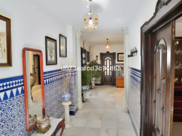 6-bedroom Town House In Ronda, Spain (374 M²)
