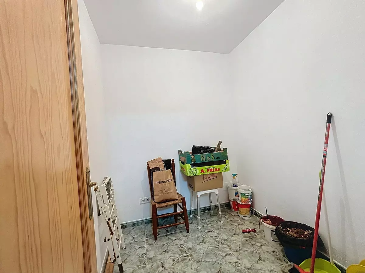 4-bedroom Villa In Árchez, Spain (203 M²)