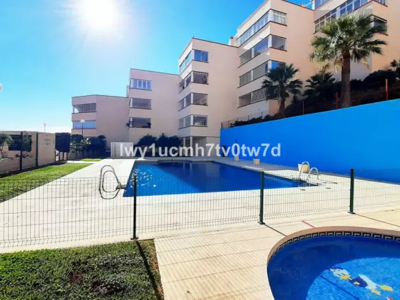 2-bedroom Apartment In Benalmádena, Spain (182 M²)