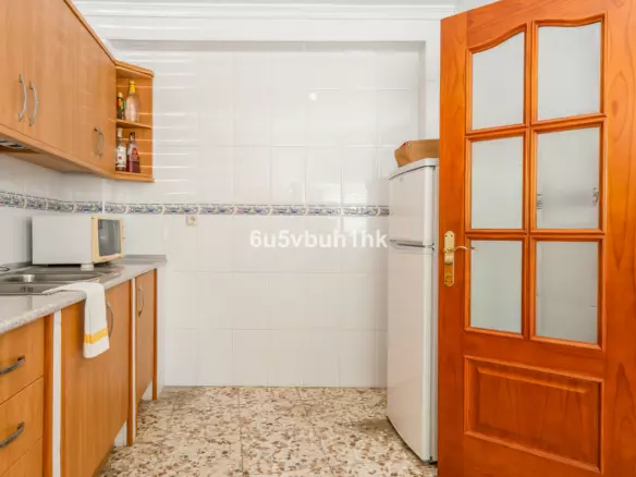 5-bedroom Town House In Tolox, Spain (177 M²)