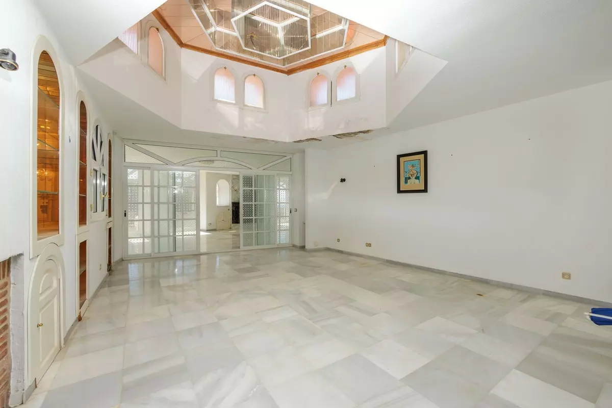 9-bedroom Villa In Benalmádena, Spain (1.146 M²)