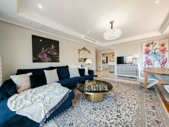 3-bedroom Apartment In Marbella, Spain (270 M²)