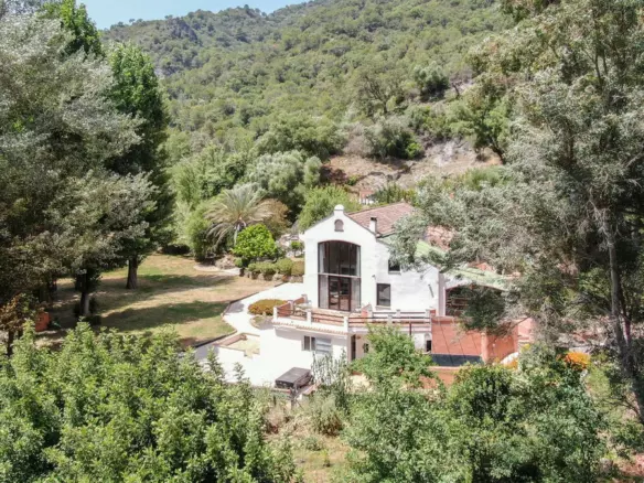 6-bedroom Country House In Gaucín, Spain (620 M²)