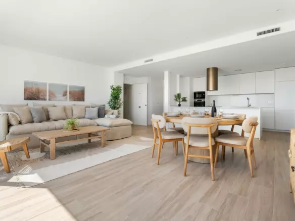4-bedroom Apartment In Mijas, Spain (156 M²)