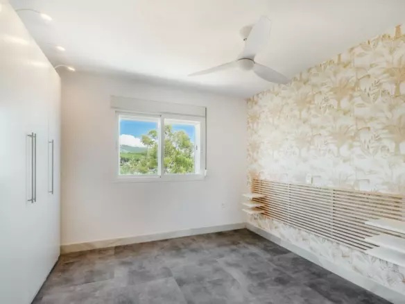 2-bedroom Apartment In Marbella, Spain (98 M²)