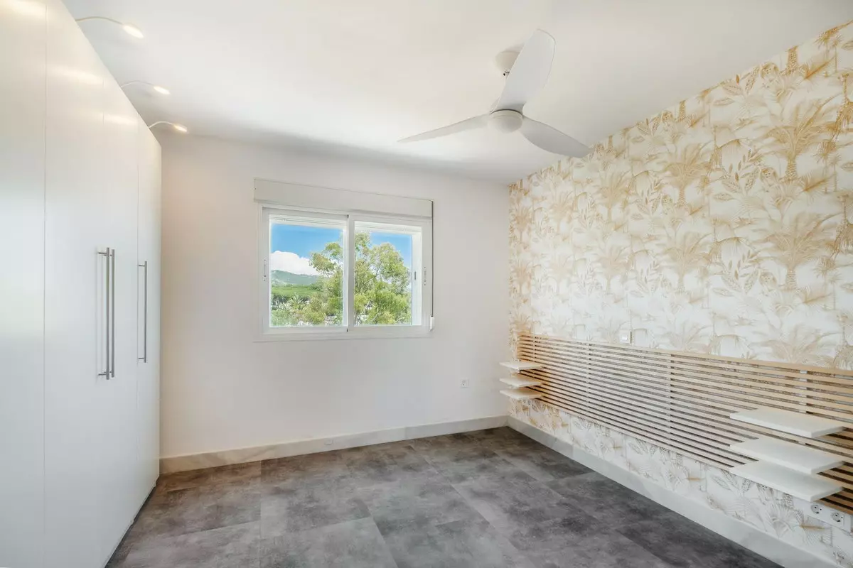 2-bedroom Apartment In Marbella, Spain (98 M²)