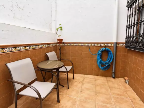 8-bedroom Town House In Ronda, Spain (385 M²)