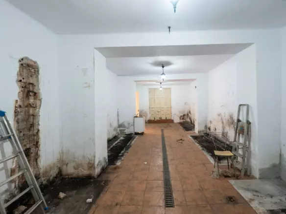 4-bedroom Town House In Colmenar, Spain (429 M²)