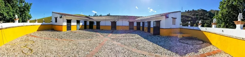 6-bedroom Country House In Casarabonela, Spain (699 M²)