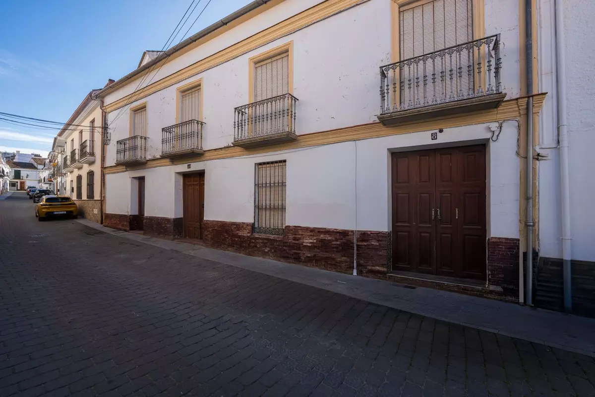5-bedroom Town House In Colmenar, Spain (457 M²)