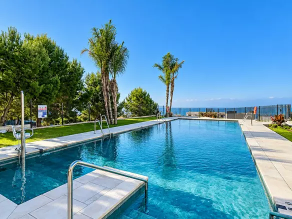 3-bedroom Apartment In Benalmádena, Spain (96 M²)