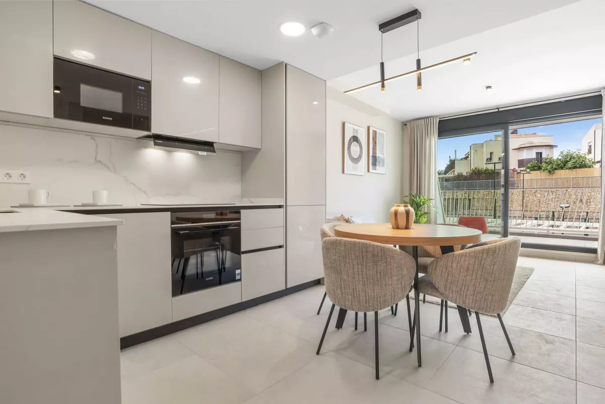2-bedroom Apartment In Mijas, Spain (61 M²)