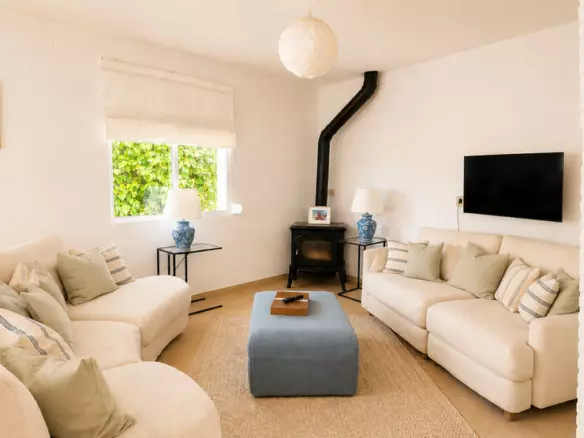 3-bedroom Town House In Gaucín, Spain (229 M²)