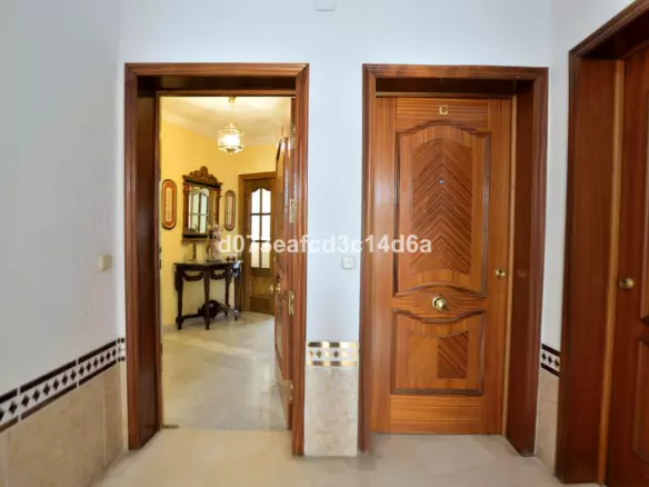 3-bedroom Apartment In Ronda, Spain (196 M²)