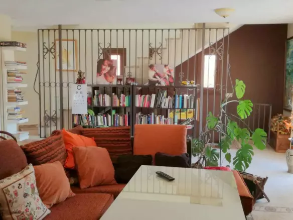 6-bedroom Villa In Cártama, Spain (400 M²)