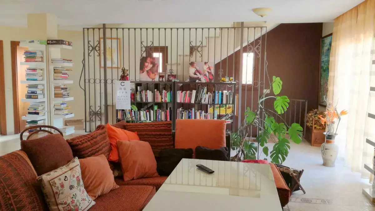 6-bedroom Villa In Cártama, Spain (400 M²)