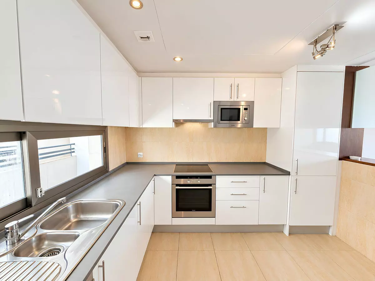 3-bedroom Apartment In Mijas, Spain (283 M²)