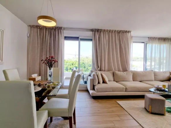 3-bedroom Apartment In Marbella, Spain (120 M²)