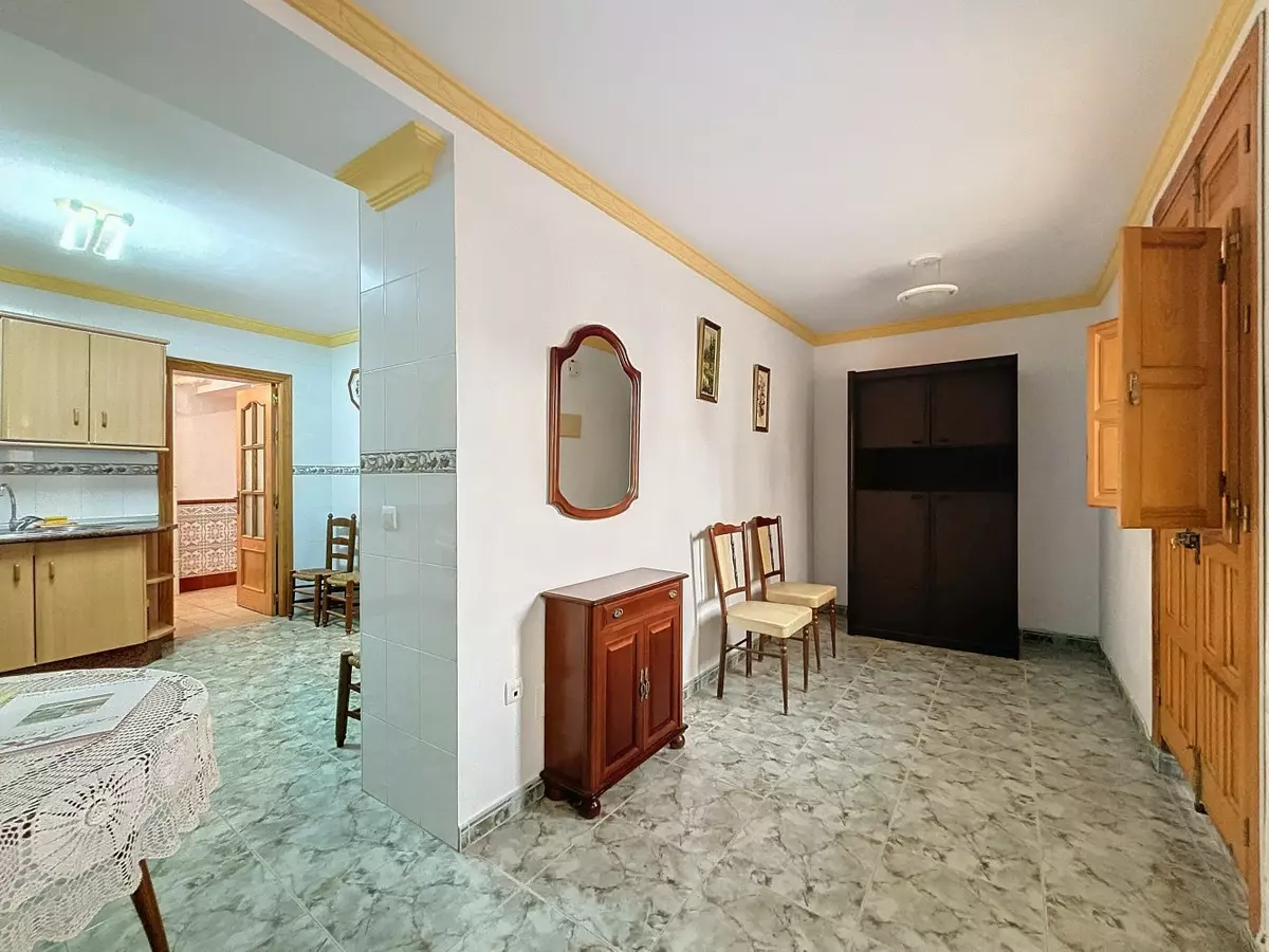 4-bedroom Villa In Árchez, Spain (203 M²)