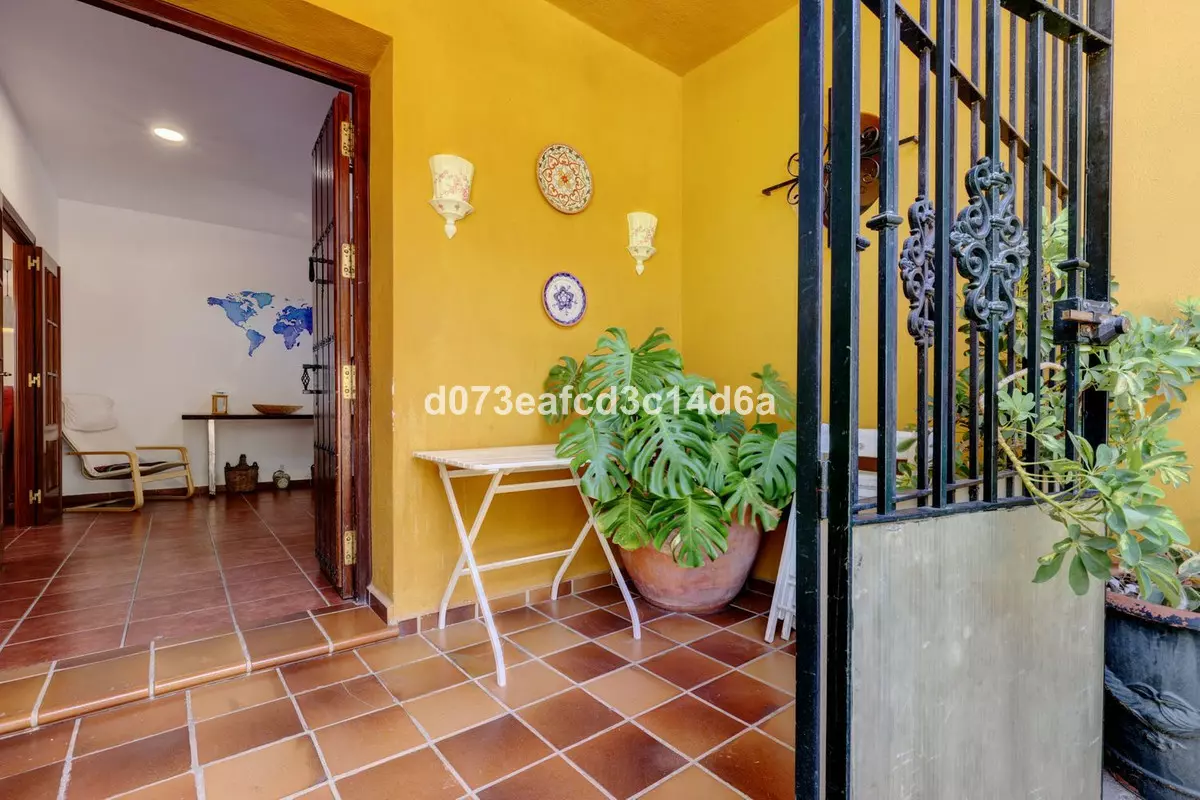 6-bedroom Villa In Ronda, Spain (256 M²)