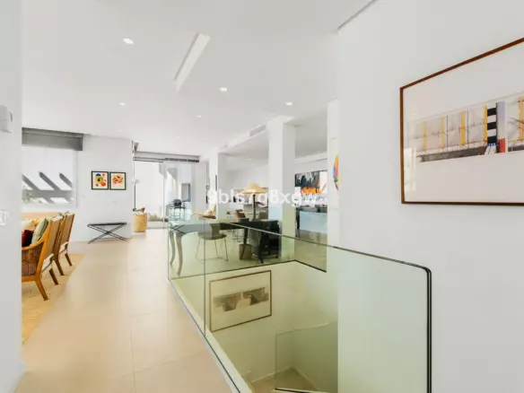3-bedroom Apartment In Benahavis, Spain (204 M²)