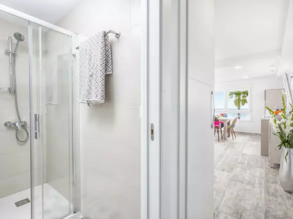 3-bedroom Villa In Málaga, Spain (136 M²)