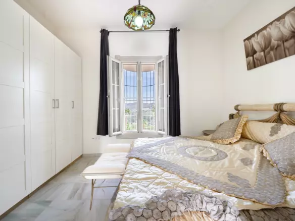 4-bedroom Country House In Pizarra, Spain (589 M²)