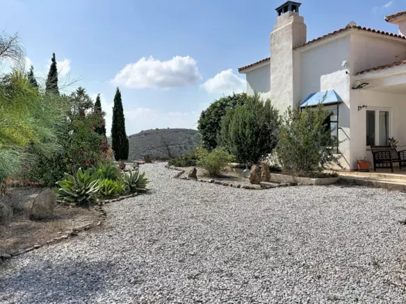 4-bedroom Villa In Canillas De Aceituno, Spain (273 M²)