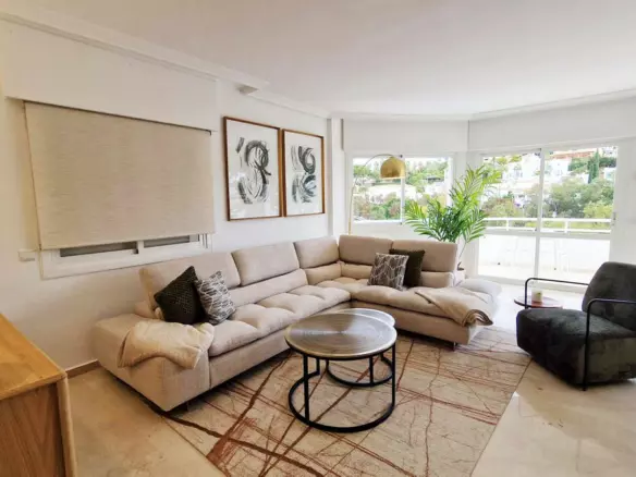 3-bedroom Apartment In Benalmádena, Spain (122 M²)