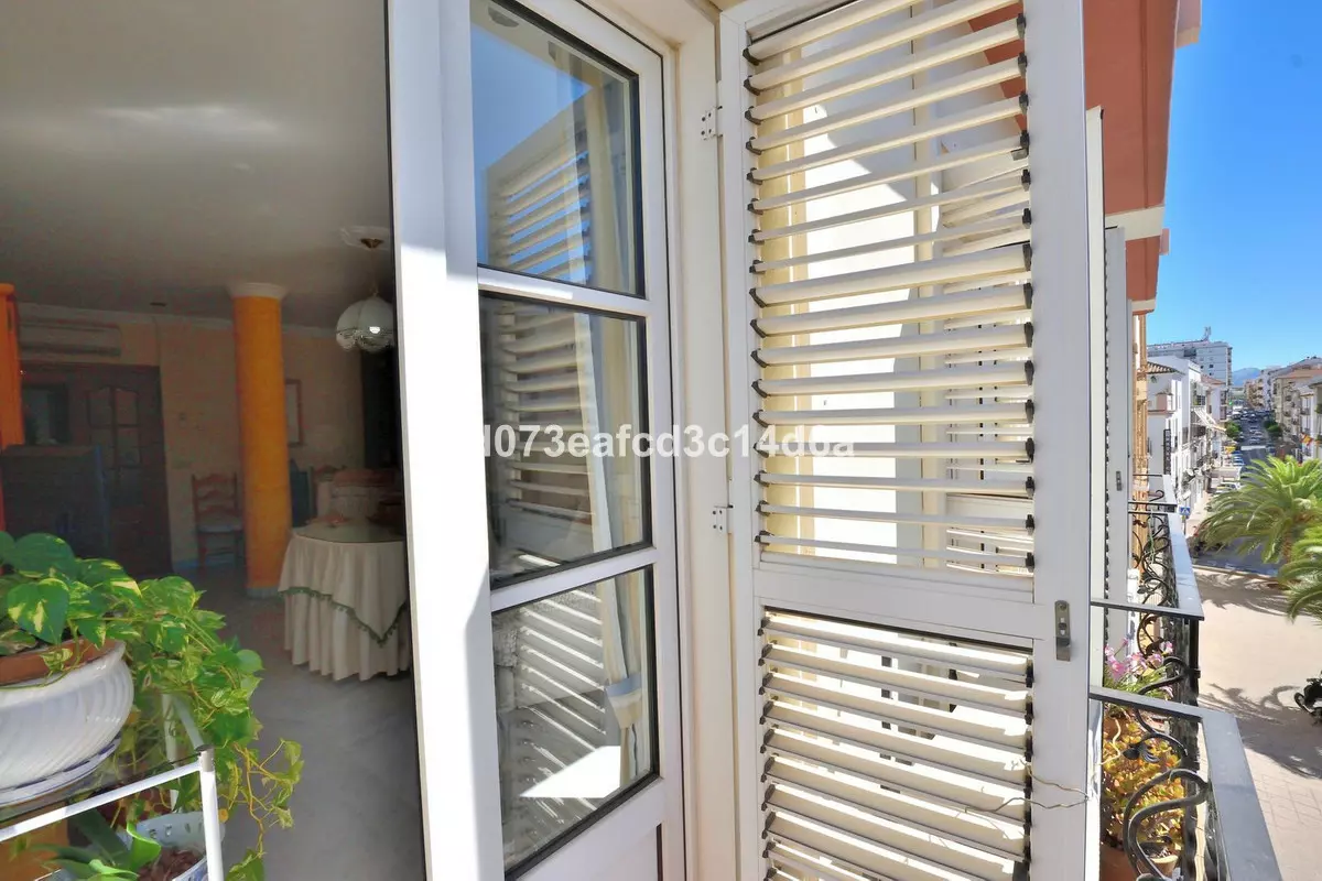 3-bedroom Apartment In Ronda, Spain (196 M²)